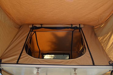 Deluxe Roof Top Tent - Image 3